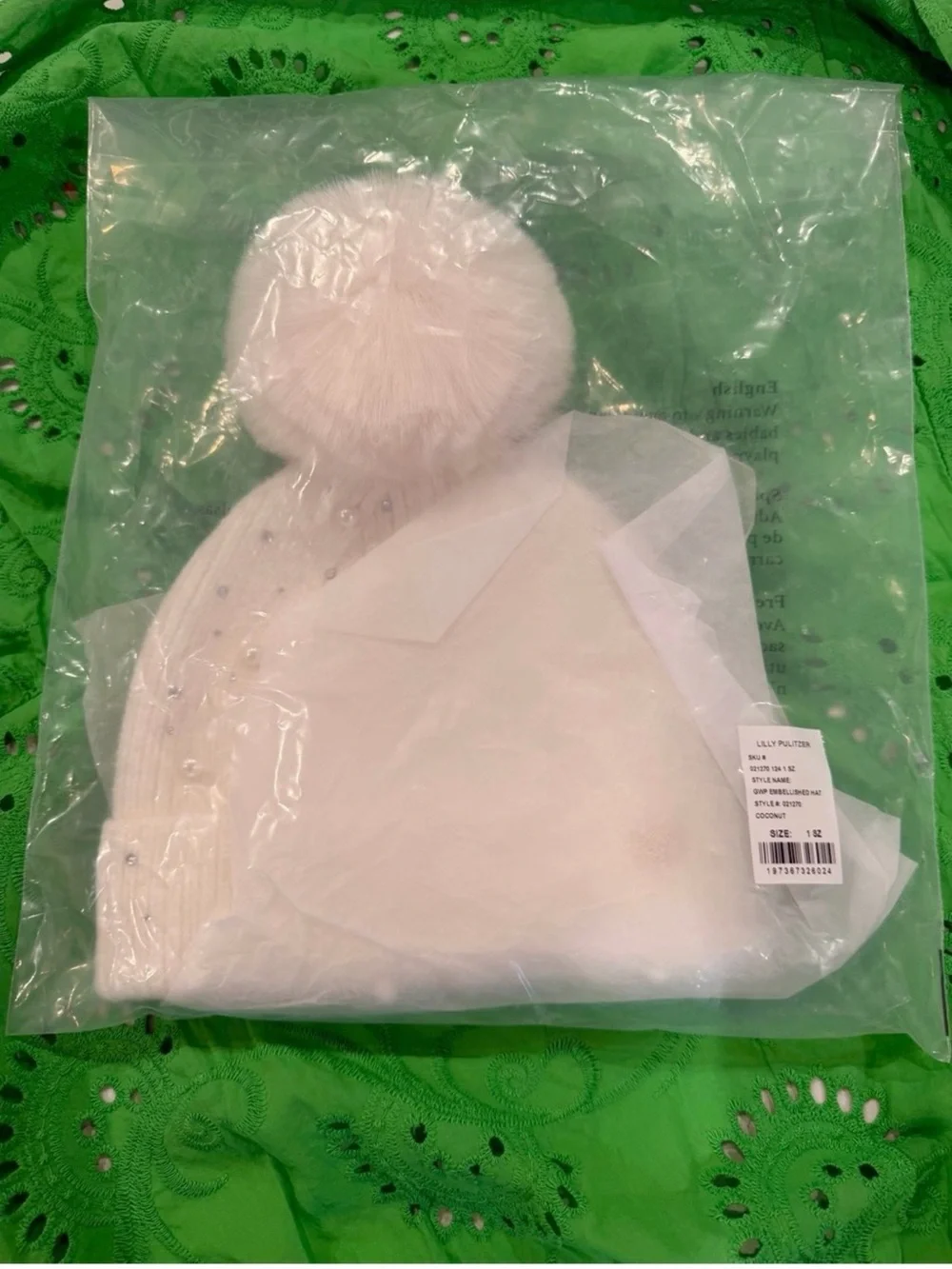NWT LILLY PULITZER POM POM HAT WITH PEARLS AND RHINESTONES